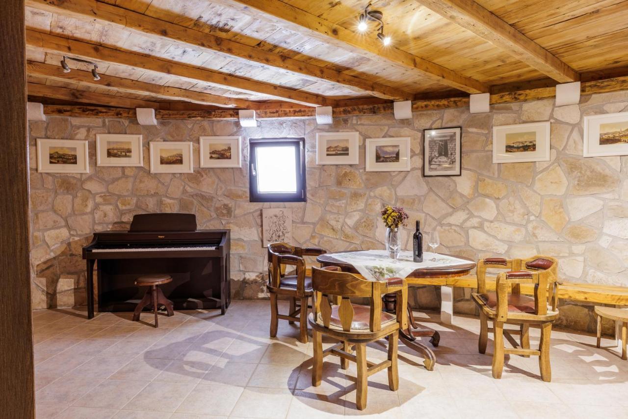 Villa Atrium Makarska Eksteriør bilde